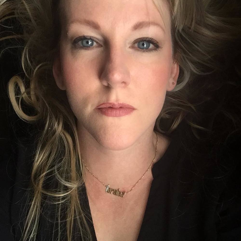 Meet your Posher, Loralee